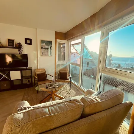 Apartment Estilo Costero Al Lado De La Playa Gayanes  (A Coruna)